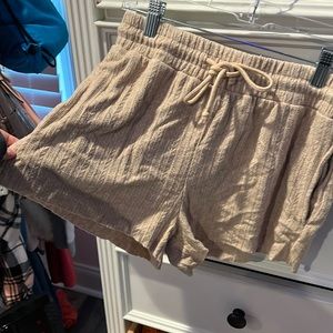 NWOT Comfy shorts